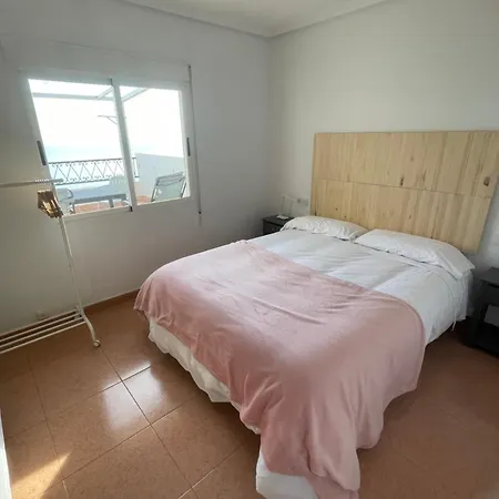 En Casa 2 Parking